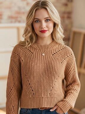 Elizabeth and James Medium Tan Chunky Knit Oversized Cropped Sweater Boho Cozy